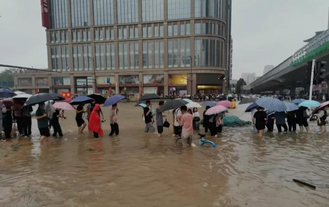 河南罕見暴雨、歐洲洪水泛濫、北美野火肆虐，出貨警惕極端天氣！
