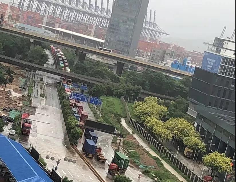 “雙臺風(fēng)”將至！碼頭發(fā)布預(yù)警！臺風(fēng)直奔閩浙及珠三角/長三角出貨請注意！