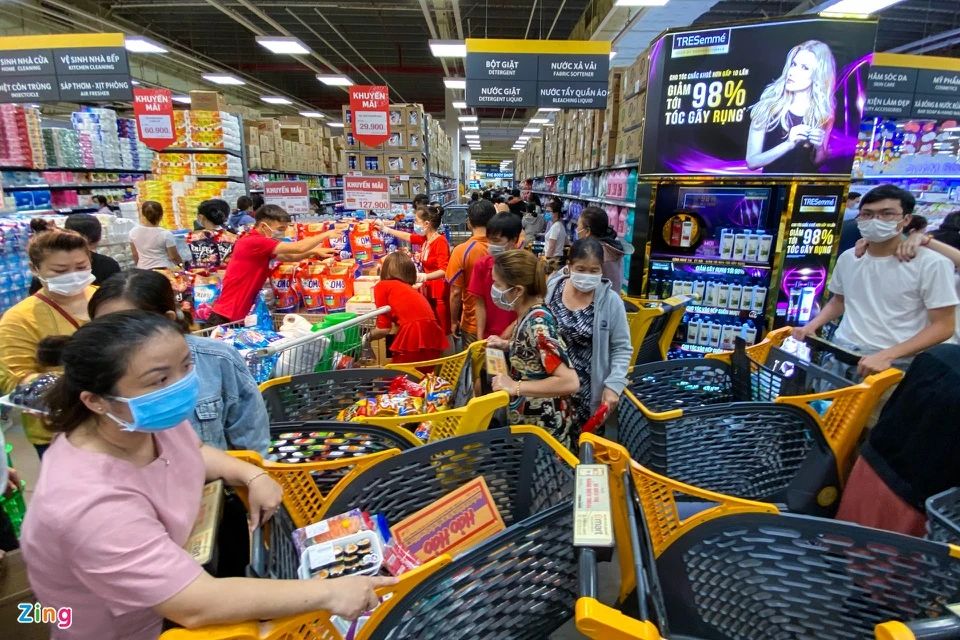 警惕！越南封城隔離，馬來(lái)西亞將封國(guó)，泰國(guó)第3波疫情兇猛，英國(guó)解封計(jì)劃放緩