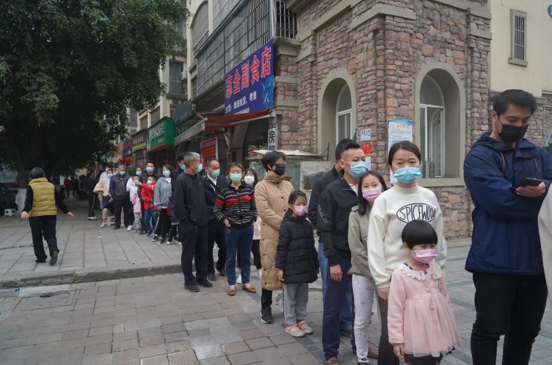 警惕！國內(nèi)一地確診6例，一律停業(yè)，實施交通管制不進不出！