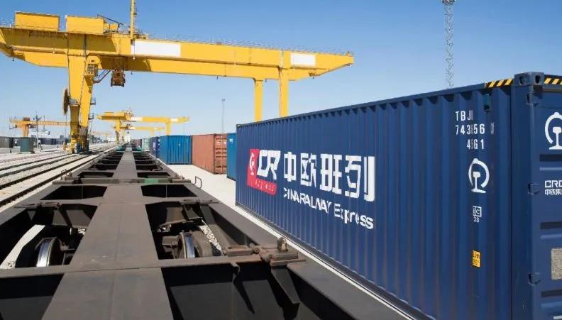 2021年第10000列中歐班列從武漢始發(fā)，抵達(dá)波蘭！