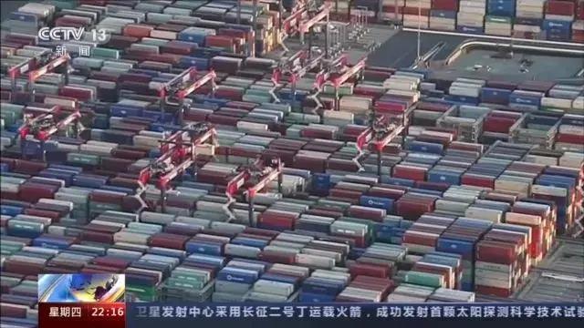 大量貨物堆積港口！這些地方，深陷供應鏈危機！