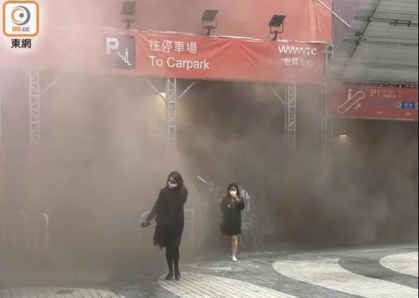 突發(fā)！香港銅鑼灣世貿(mào)中心發(fā)生大火！