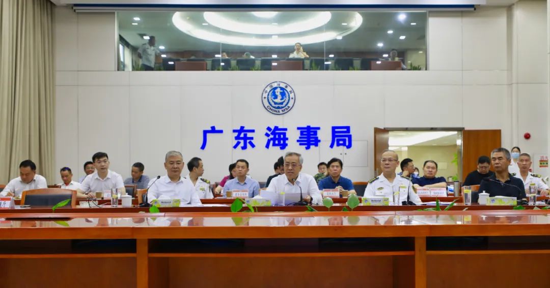 最新消息：成功救起1人，但發(fā)現(xiàn)并打撈起12具疑似落水遇難者遺體
