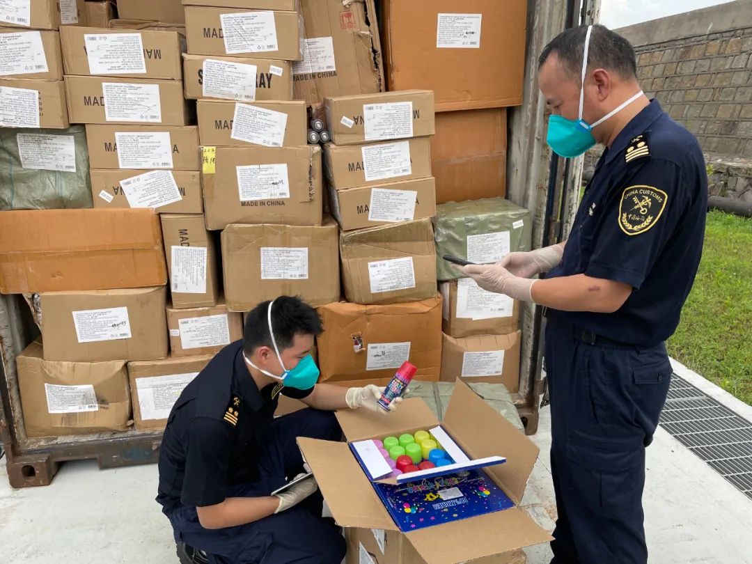 剛剛！海關通報查獲多起危險品瞞報夾藏，準備出運！涉事企業(yè)或受重罰！貨代報關跟著遭殃...
