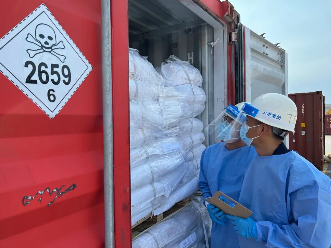 安全出運！多地海關(guān)查獲危險貨物瞞報夾藏事例，涉事企業(yè)或受重罰