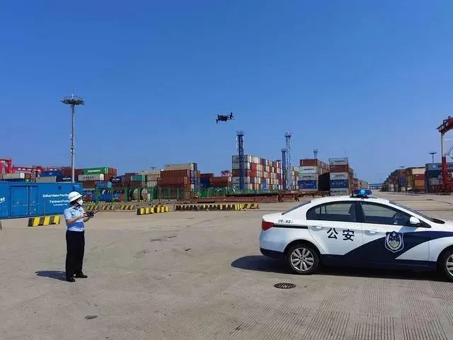 超15000輛汽車(chē)裝船！國(guó)慶假期洋山口岸汽車(chē)出口熱勢(shì)延續(xù)