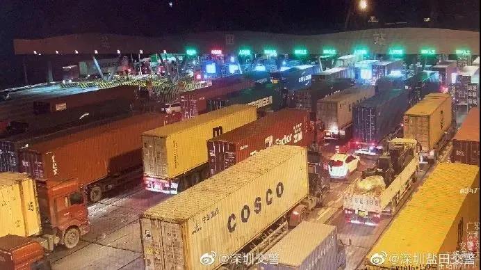 工廠提前出貨，拖車嚴重擁堵，鹽田港區(qū)回應四大熱點問題！