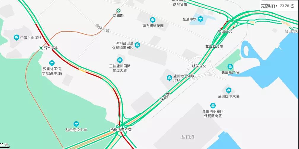 注意！鹽田港擁堵嚴(yán)重！采取交通管制！出貨高峰期，貨柜車排到了高速...