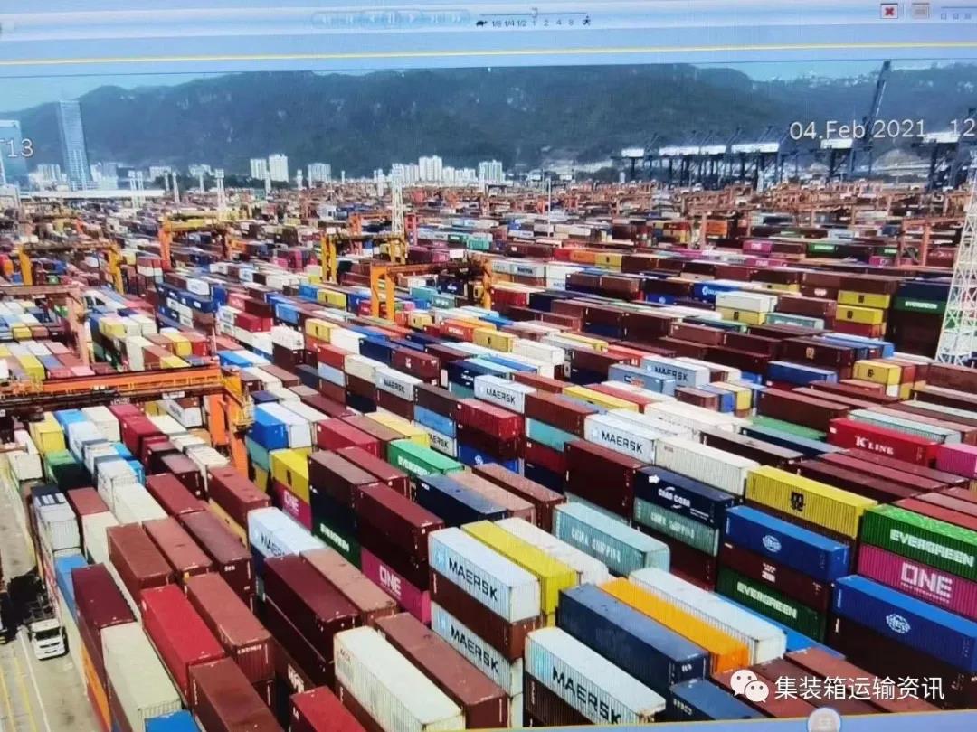 注意！鹽田港擁堵嚴(yán)重！采取交通管制！出貨高峰期，貨柜車排到了高速...