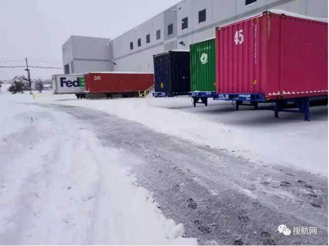 出貨注意！美東遭暴風(fēng)雪侵襲進(jìn)入緊急狀態(tài)，碼頭關(guān)閉暫停運(yùn)營；美西將持續(xù)擁堵到2月中下旬