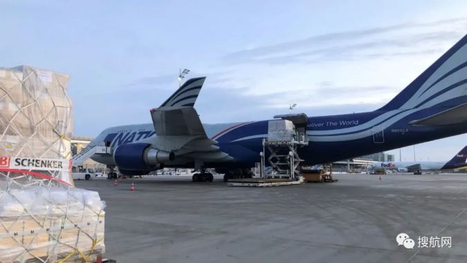 與馬士基之爭后，DB Schenker又極力拓展航空貨運(yùn)包機(jī)，欲搶占Panalpina此前市場