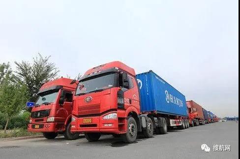 年前出貨高峰緊急殺到，缺艙缺柜缺拖車讓出口和貨代企業(yè)喘不過(guò)氣來(lái)！