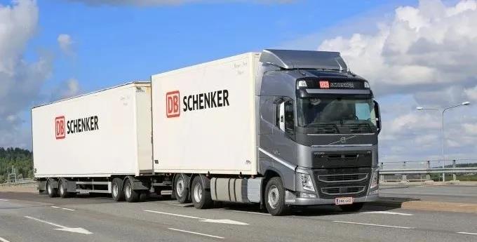 滿是錯誤的海關(guān)文件造成重大延誤，DB Schenker暫停至英國的貨運服務(wù)
