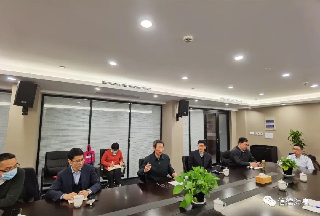 面對天價運費質(zhì)疑，船公司集體開了個會，結(jié)果……