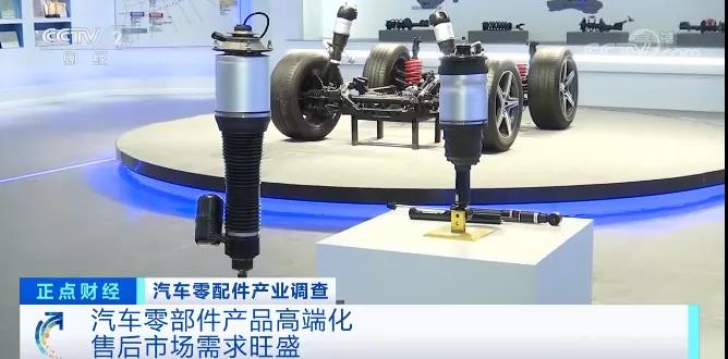 采購(gòu)商數(shù)千個(gè)集裝箱滯留在港口！出口訂單火爆排到明年3月，但發(fā)貨難！