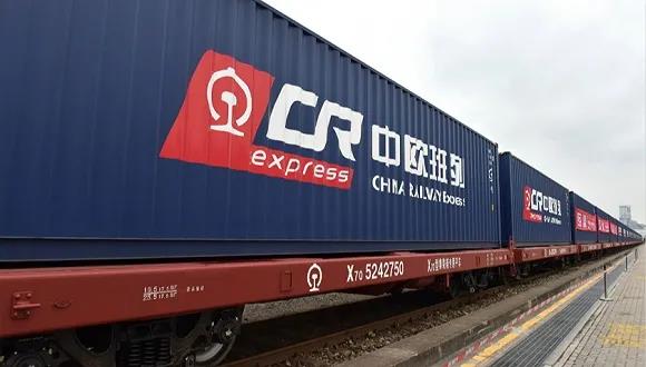 中歐班列停裝，貨物積壓？鐵路場站可能會成為下一個堵點